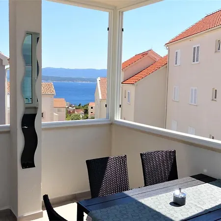 New And Modern Karavona * Bol