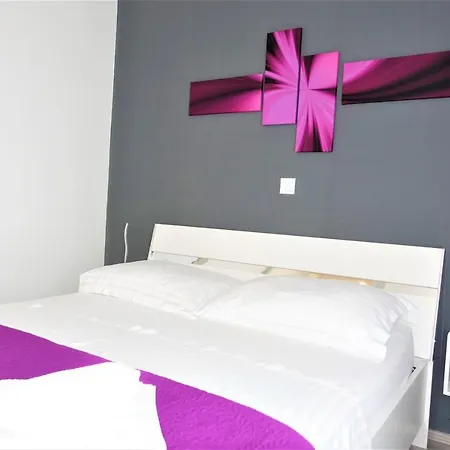 New And Modern Karavona Bol