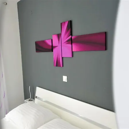 New And Modern Karavona Apartamento *