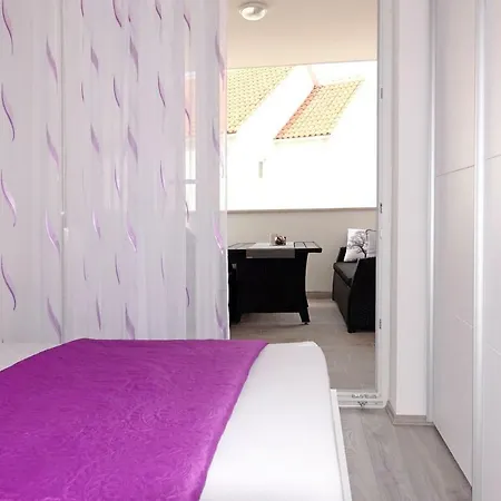 New And Modern Karavona Bol